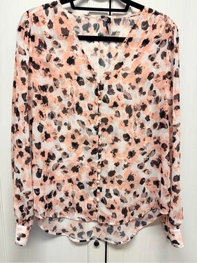 Saks Fifth Avenue Woman’s Top
